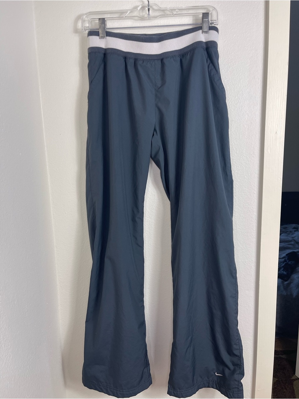 Nike Y2K Tracksuit Set Pink Cropped Jacket Gray Wide Leg Track Pants Medium